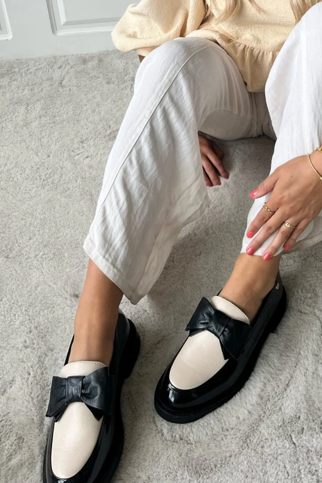 Copenhagen Shoes - Like Going Out - 0010 Black / Off White / Black