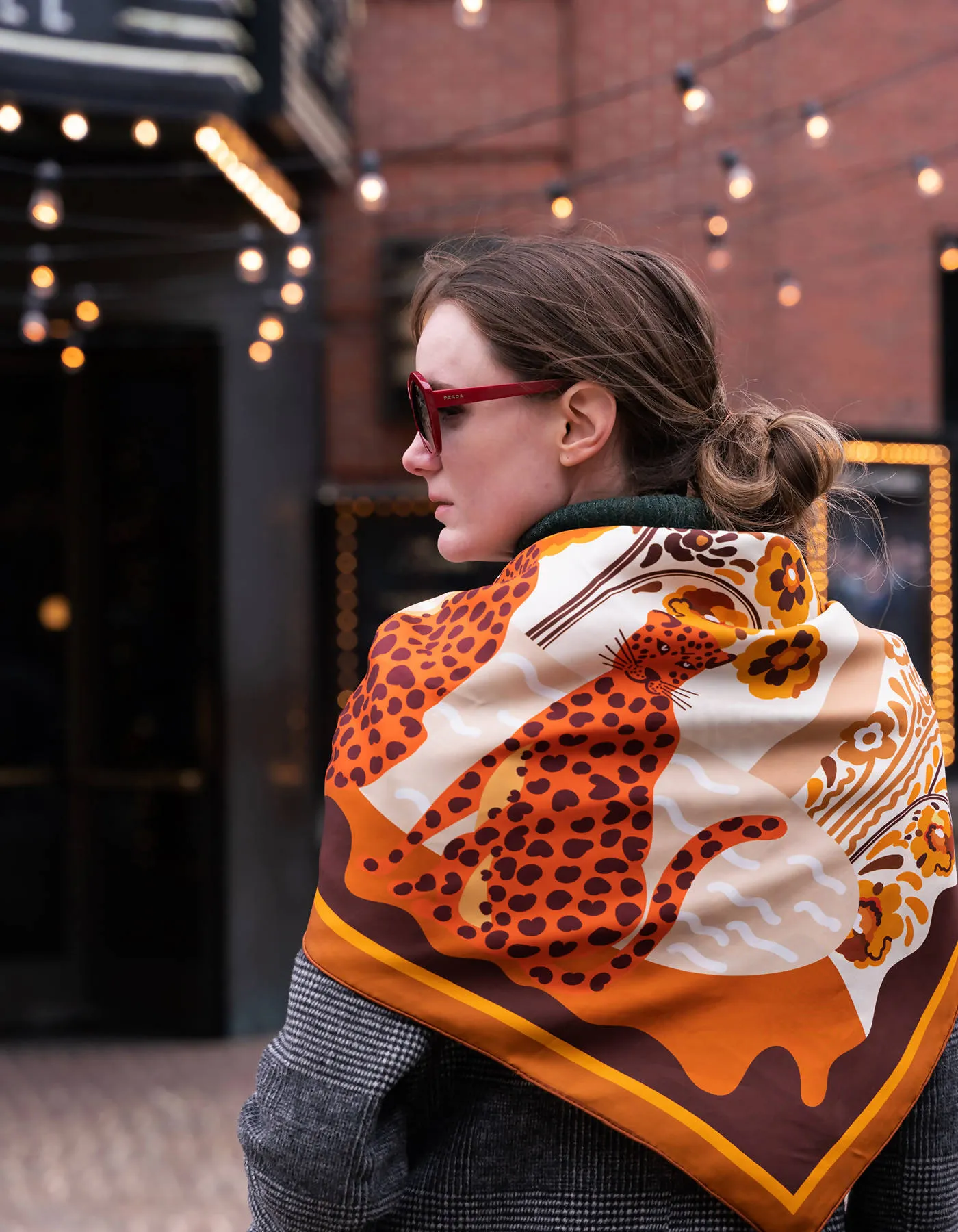 Double Sided Silk Scarf Of Leopards With Floral Fountain