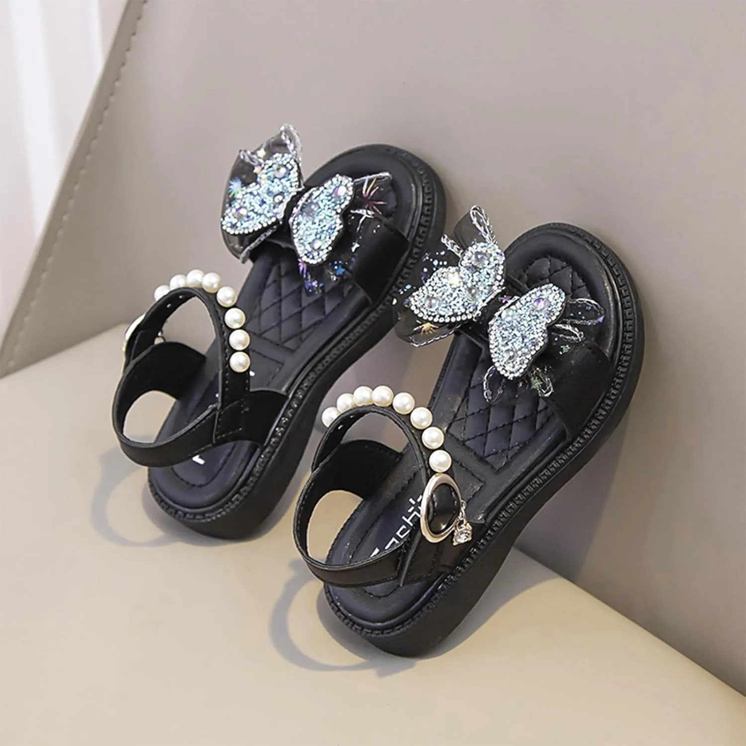Girls Sandals Party Shoes Summer Crystal Bow Fashionable And Stylish Little Girl Princess Shoes For Middle And Large Children