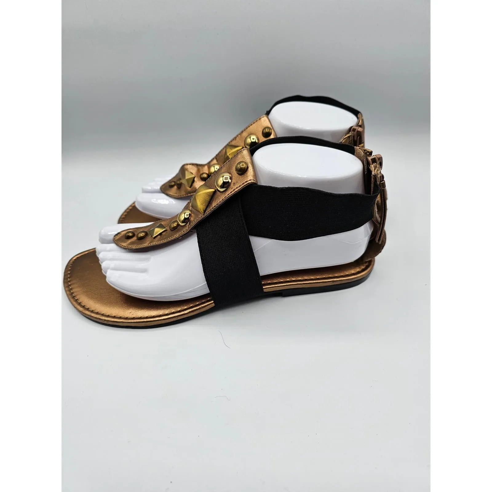 Kensie Girl Womens Sz 9 ankle Strap Sandals Gold Black Rhinestones
