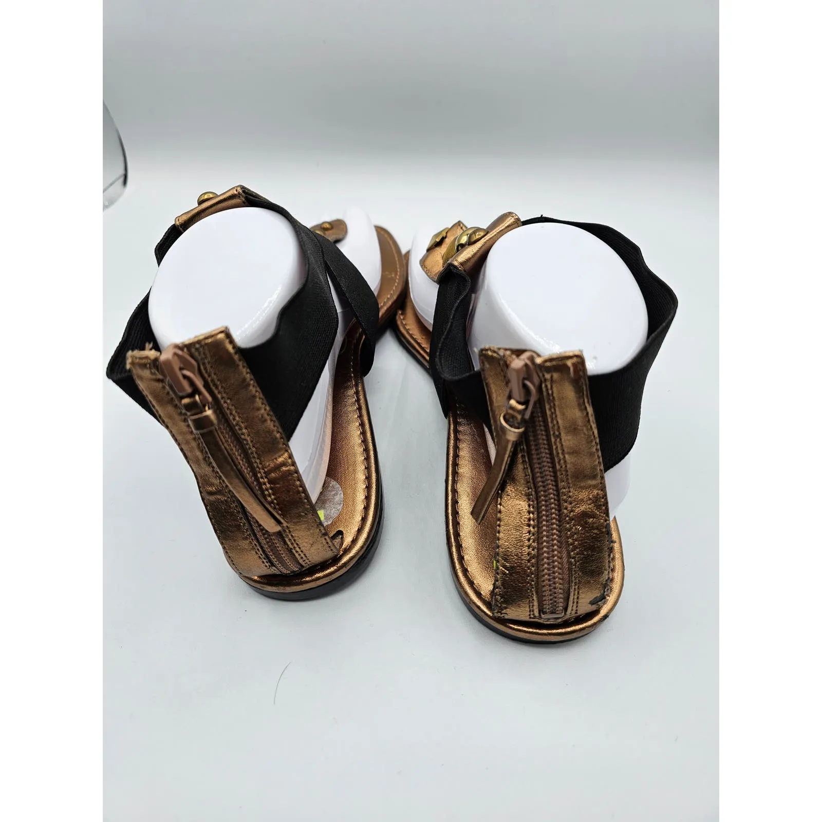Kensie Girl Womens Sz 9 ankle Strap Sandals Gold Black Rhinestones