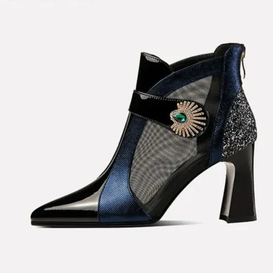 Mesh Breathable Sandals with Rhinestone Decoration