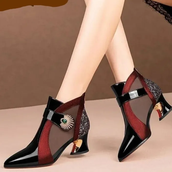 Mesh Breathable Sandals with Rhinestone Decoration