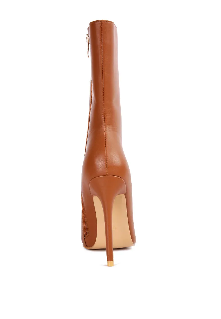 Pointed toe stiletto high ankle boots