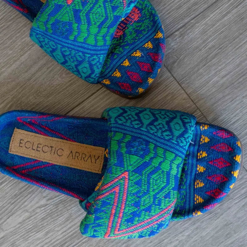 Puffy Sandals Guatemalteco - Rosa/Azul