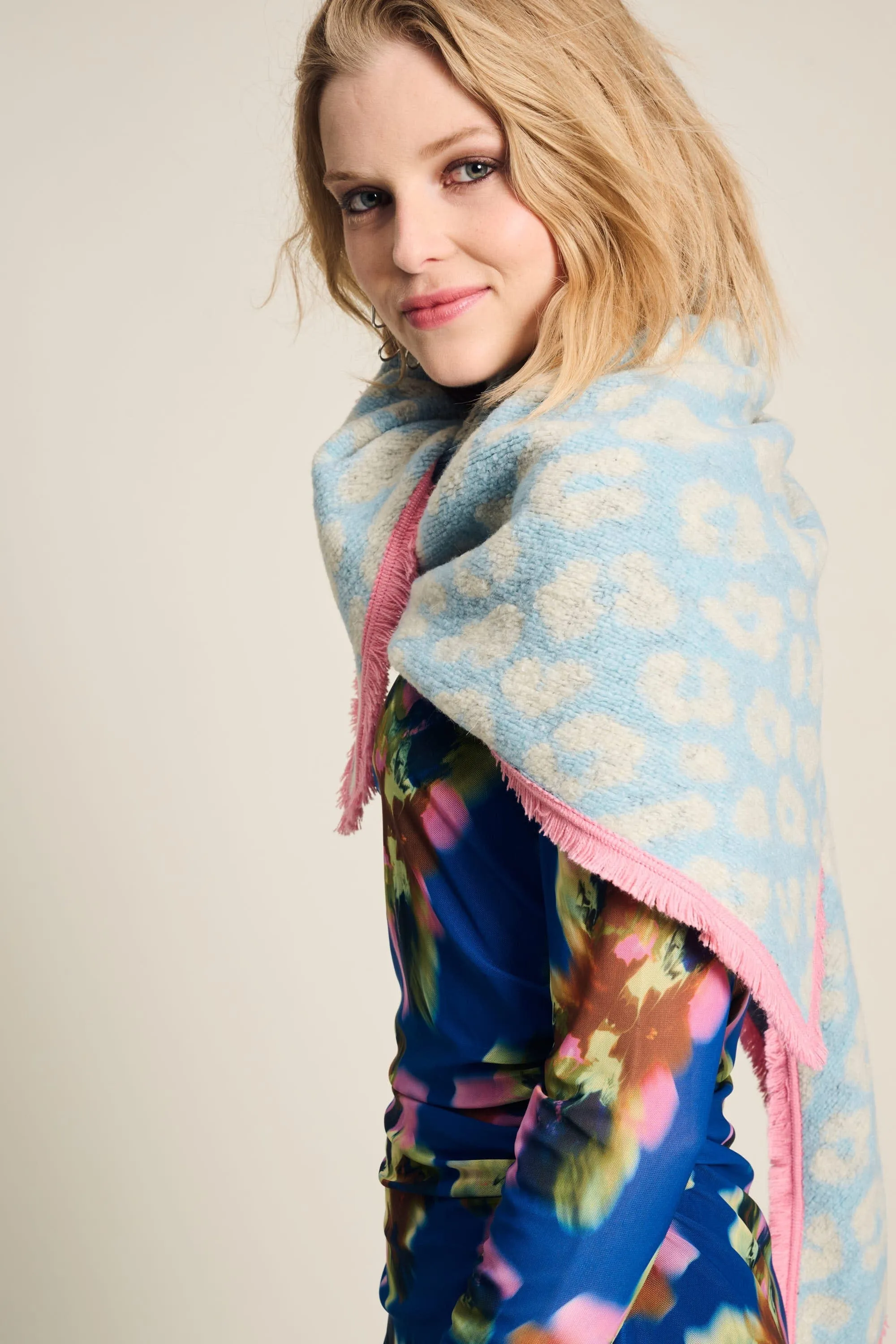 SHAWL - Animal Blue Ecru