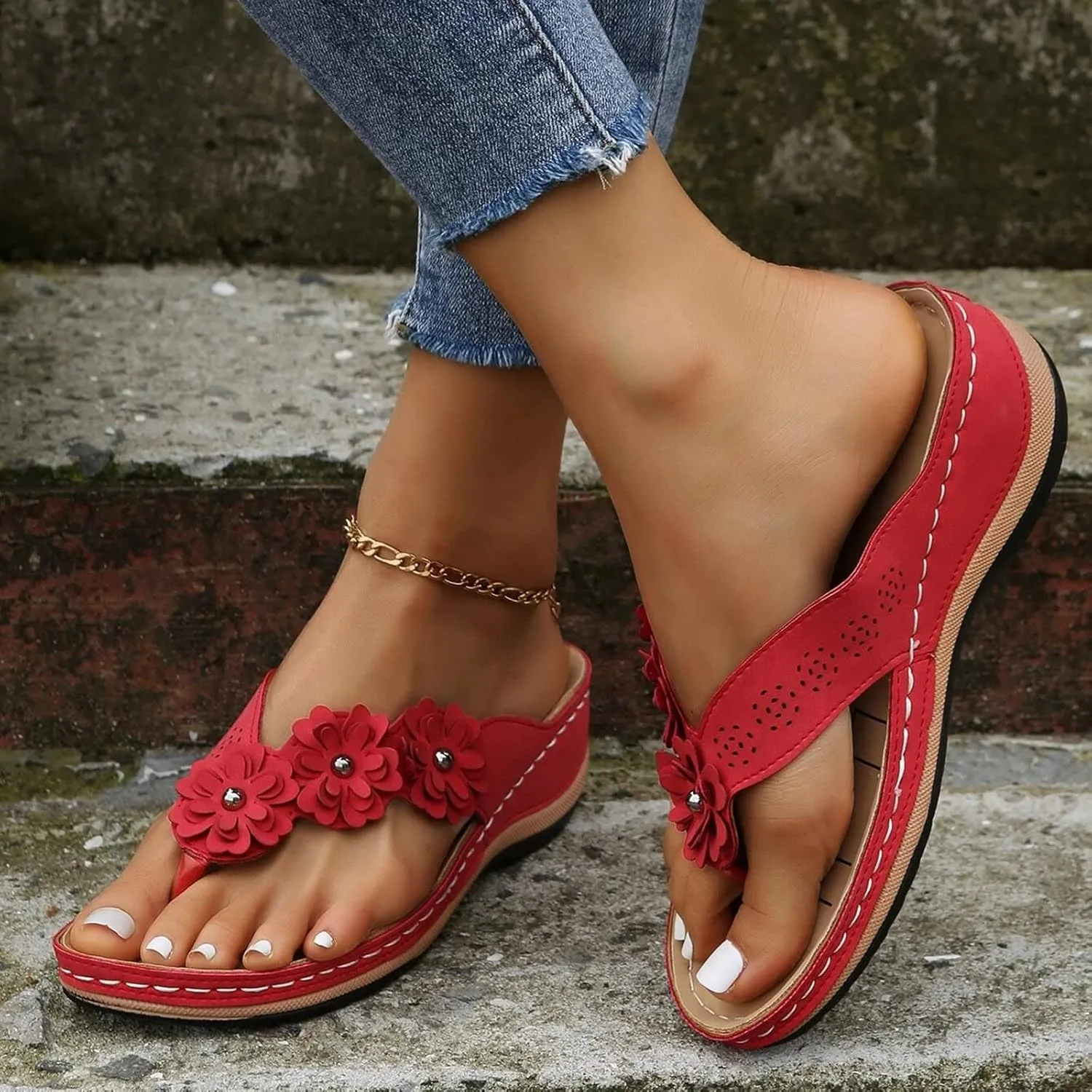 Women's Comfortable Flip Flops Arch Support Summer Wedge Sandals Breathable Open Toe Beach Slippers Non Slip